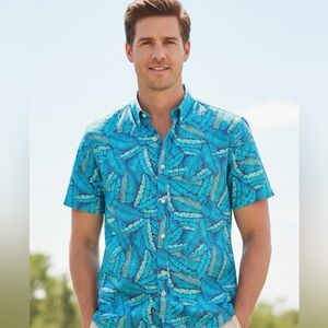 Vineyard Vines Men’s Blue and Green Leaf Print Casual Button Down Shirt